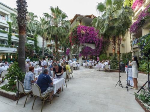 Venus Bieno Hotel سيدي المظهر الخارجي الصورة